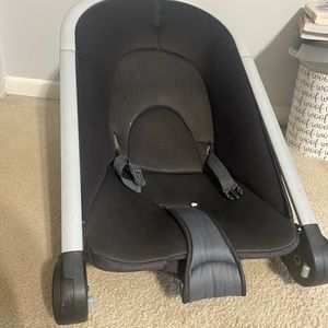 Baby bouncer